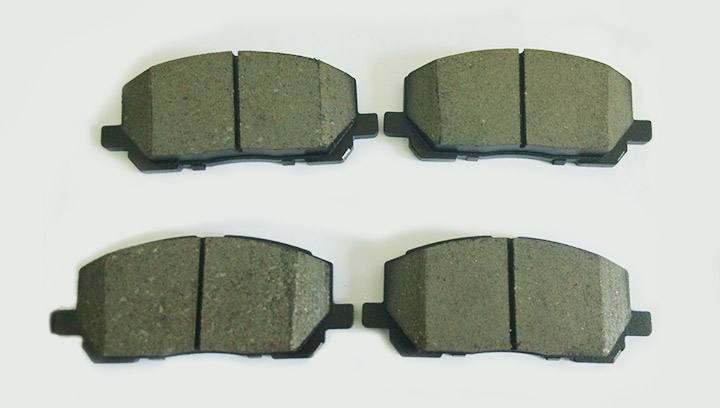 碳陶刹车片和陶瓷刹车片区别(刹车片是陶瓷的好还是碳陶的好?)